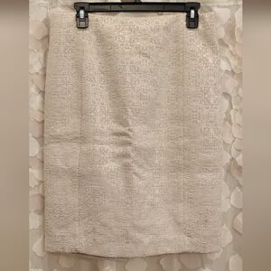 Ann Taylor Elegant Cream & Gold Brocade Size 8 Pencil Skirt